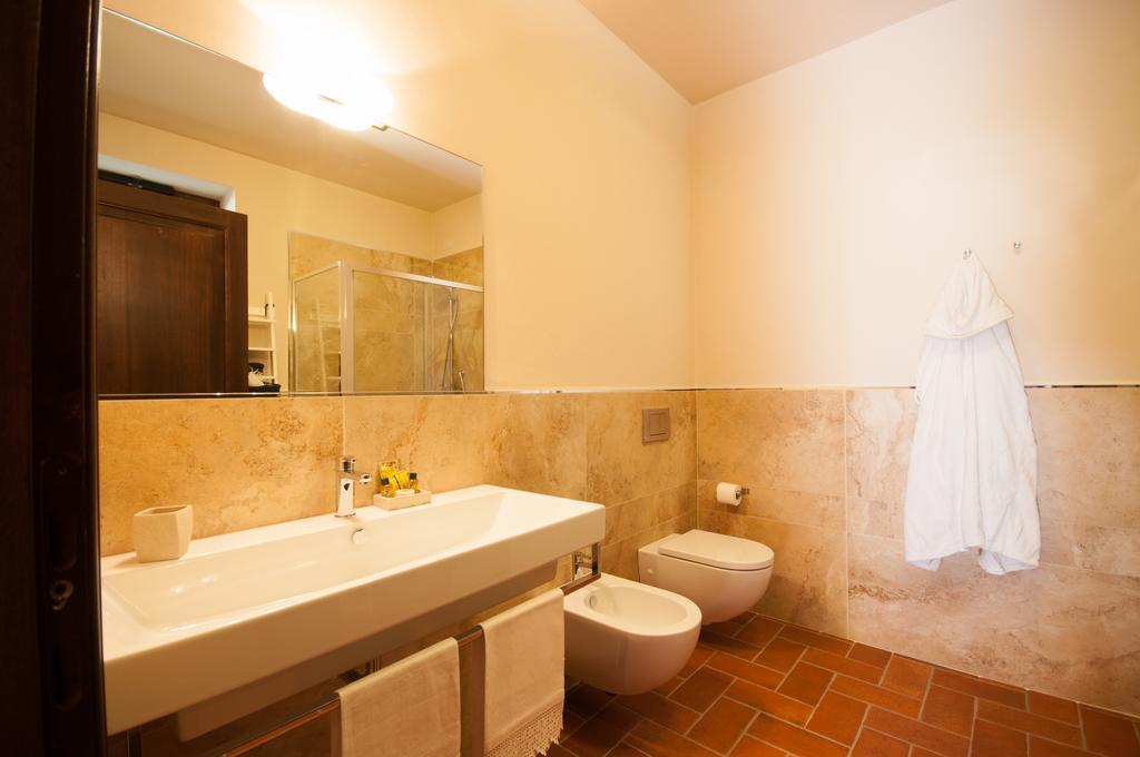 Agriturismo Borgo Tra Gli Olivi Castiglion Fiorentino Rum bild