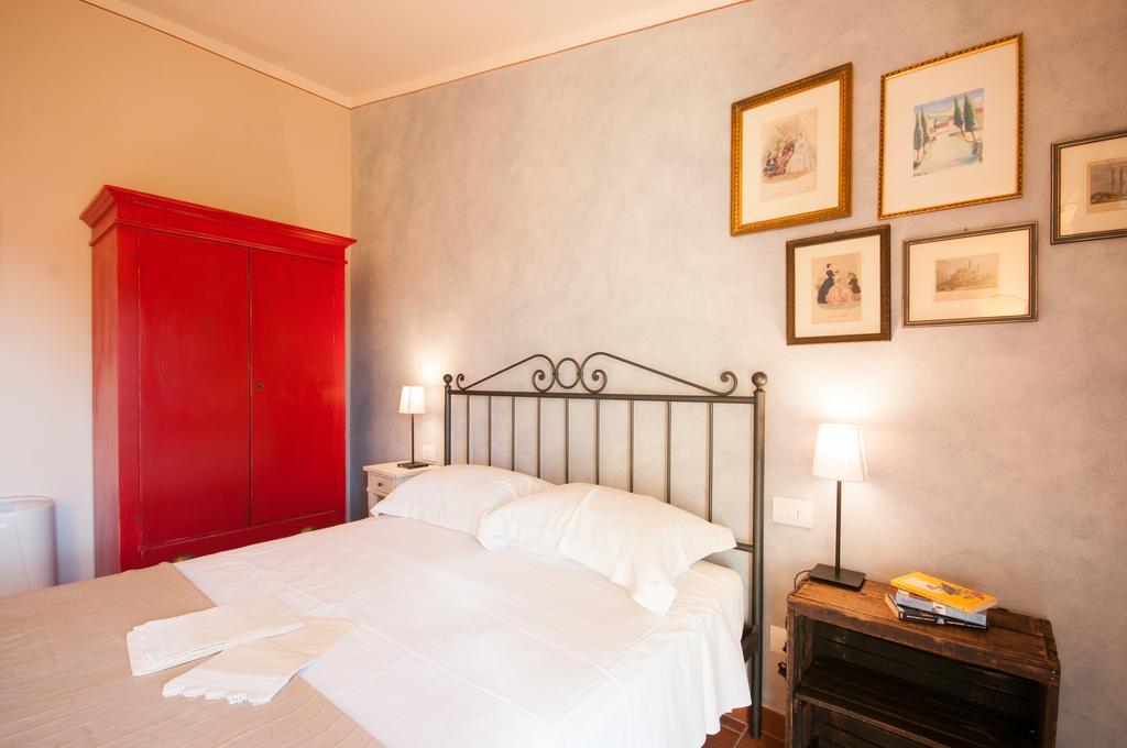 Agriturismo Borgo Tra Gli Olivi Castiglion Fiorentino Rum bild