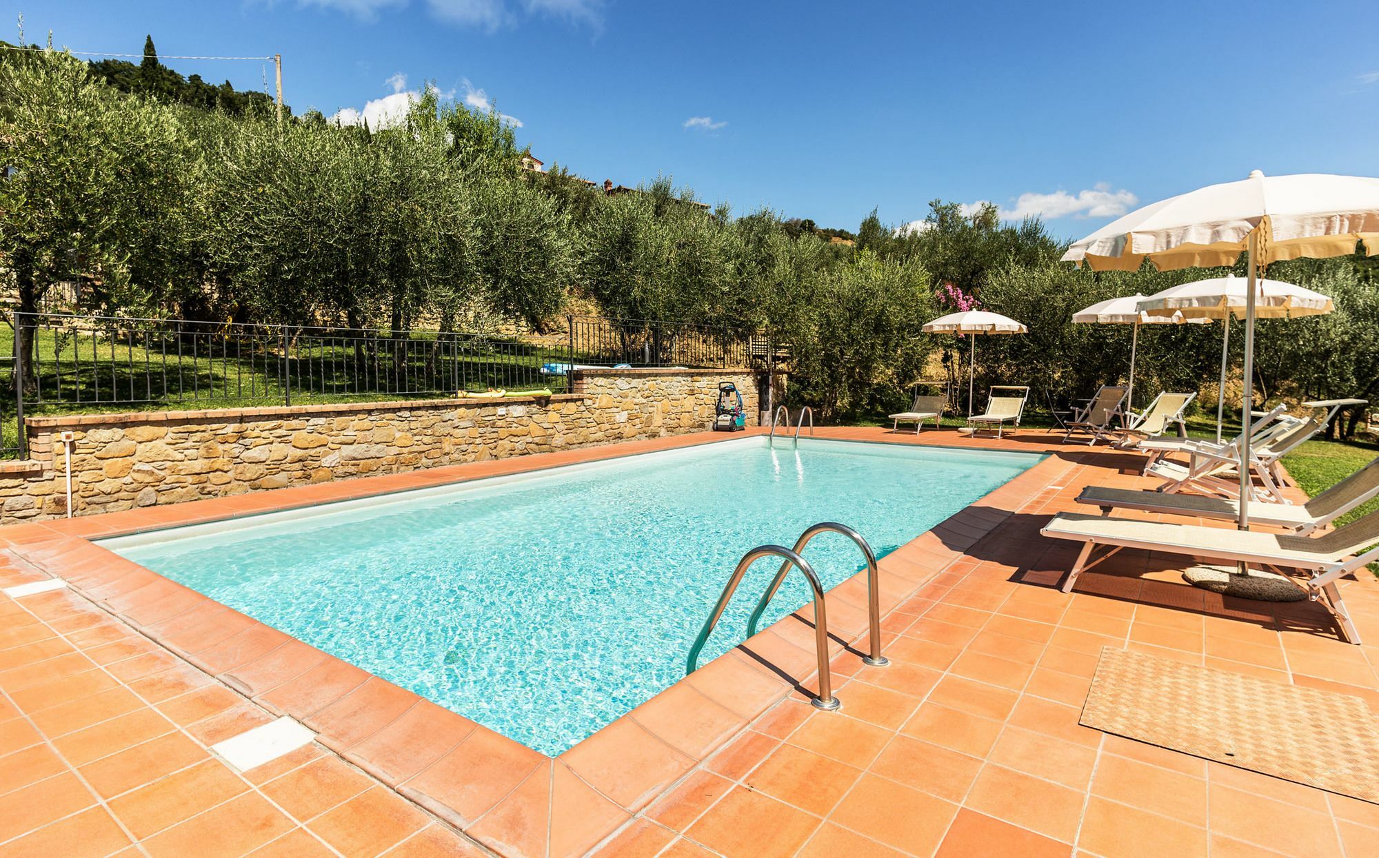 Agriturismo Borgo Tra Gli Olivi Castiglion Fiorentino Exteriör bild